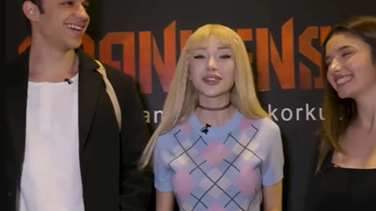 Uzun Makarna ve ekibi Frankenstein Korku Evi'nde